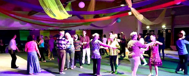 Mouvement dansé pour cheminer : la Biodanza